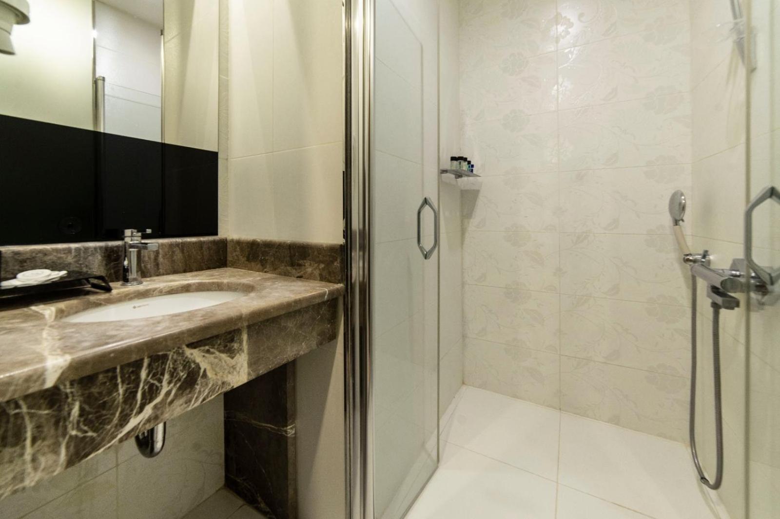Royal Capital Hotel Bursa Luaran gambar