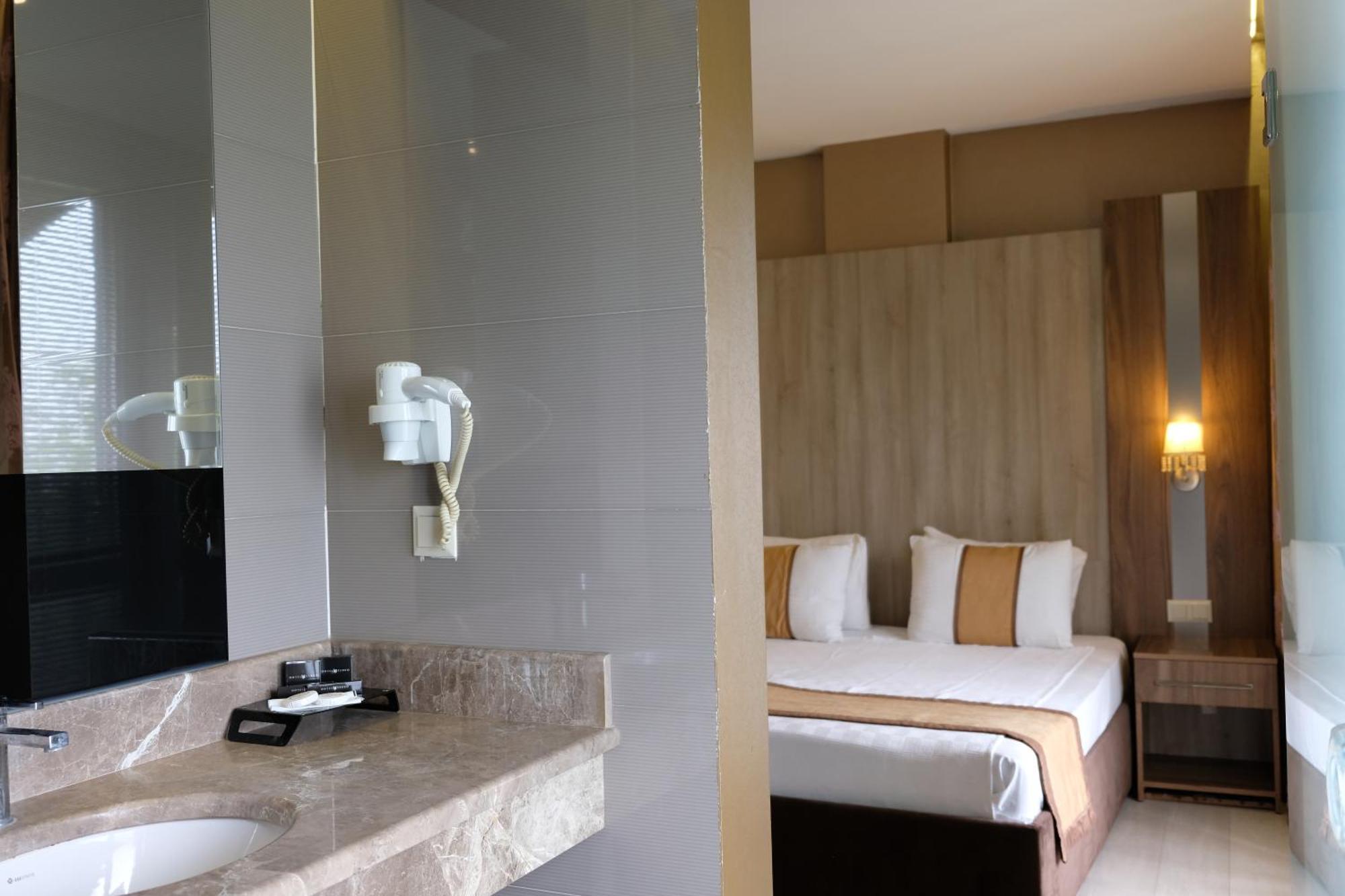 Royal Capital Hotel Bursa Luaran gambar